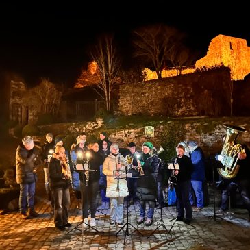 Weihnachtsmarkt in Kronenburg: Weihnachtliche Stimmung & Genuss